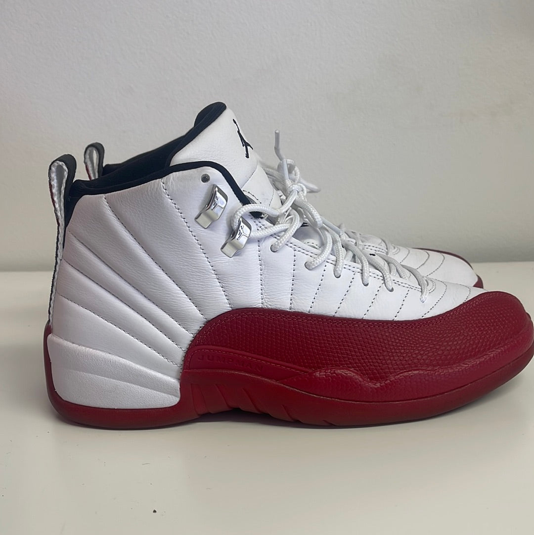 Air Jordan Retro 12 cherry (Men’s)