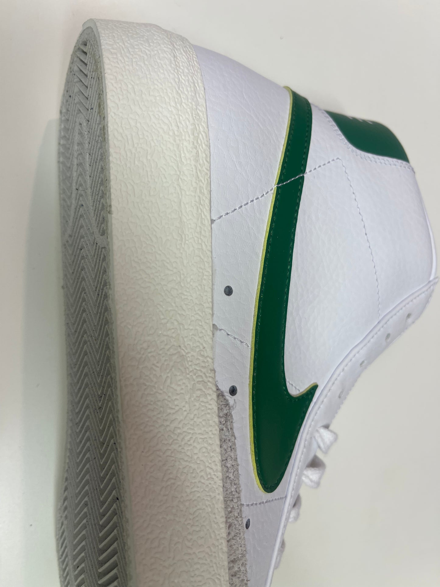 Blazer mid 77 can’t