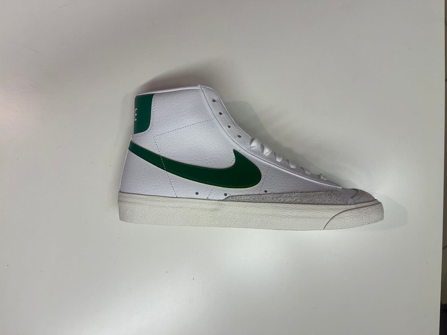 Blazer mid 77 can’t